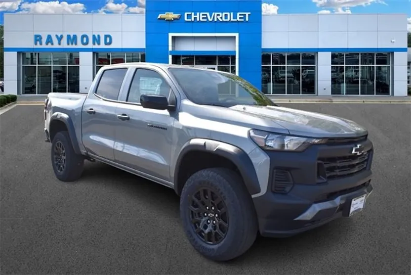 2026 Chevrolet Colorado Trail Boss photo 1