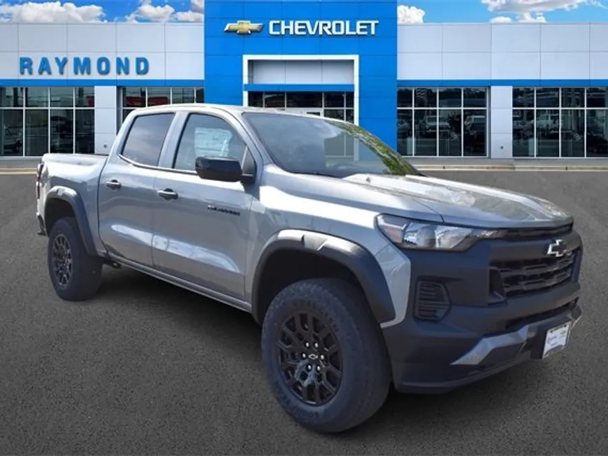 2026 Chevrolet Colorado Trail Boss photo 1