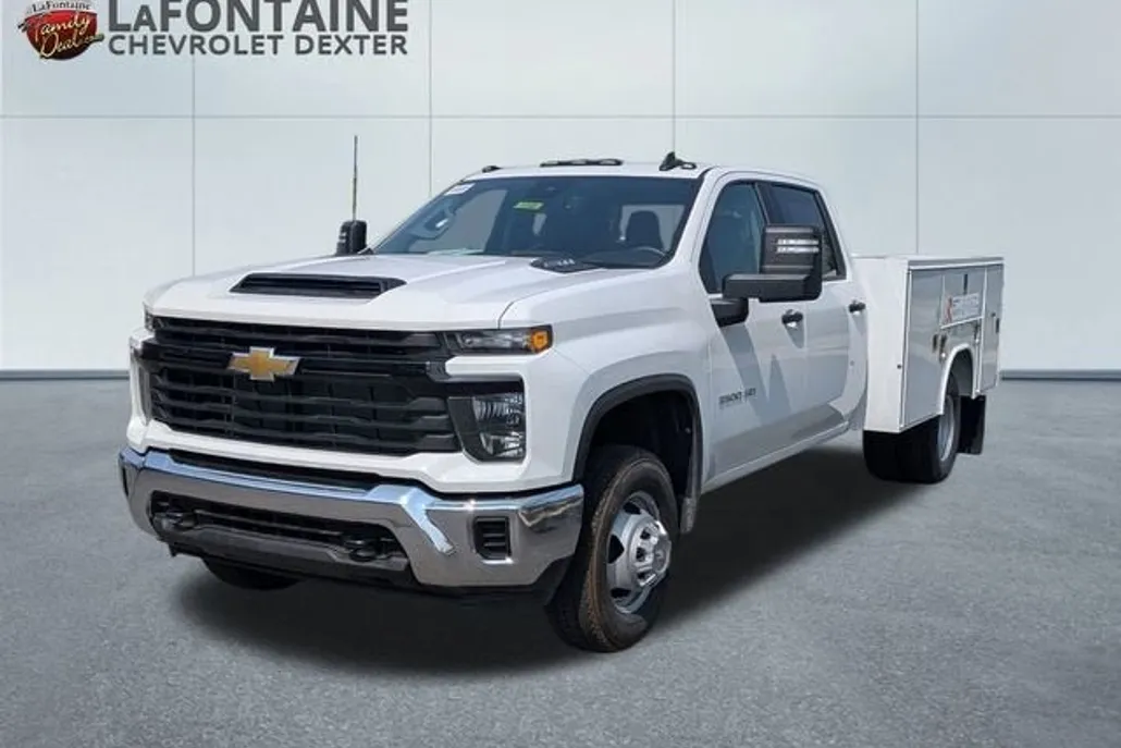 2025 Chevrolet Silverado 3500HD Work Truck photo 1
