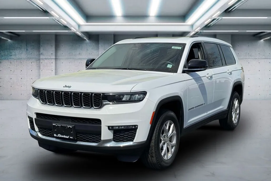 2022 Jeep Grand Cherokee L photo 1