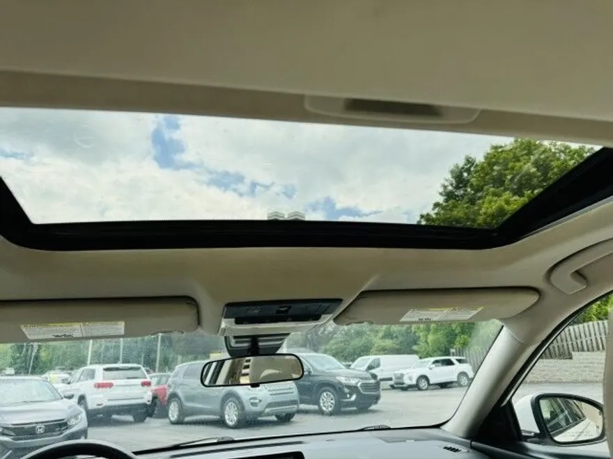 2021 Nissan Altima 2.5 SL photo 9