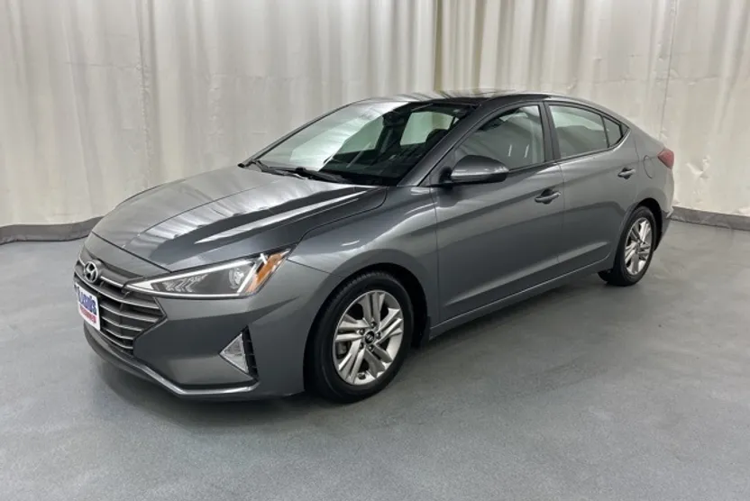 2020 Hyundai Elantra Value Edition photo 1