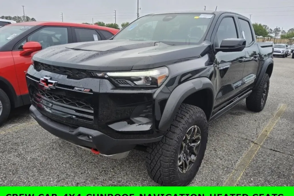 2024 Chevrolet Colorado ZR2 photo 1