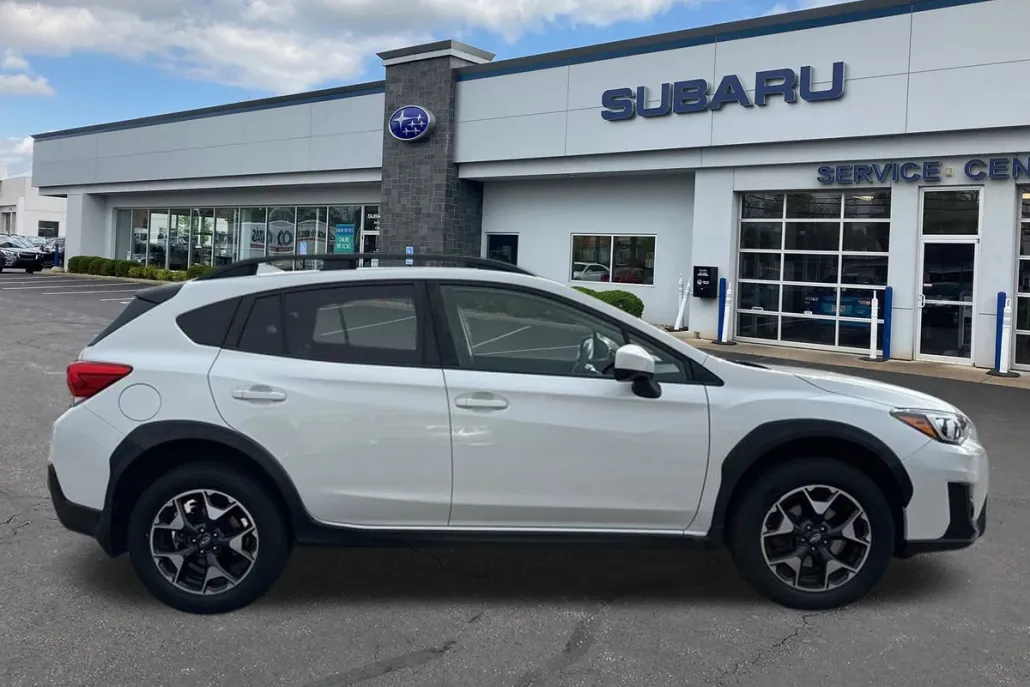 2019 Subaru Crosstrek 2.0i Premium photo 1