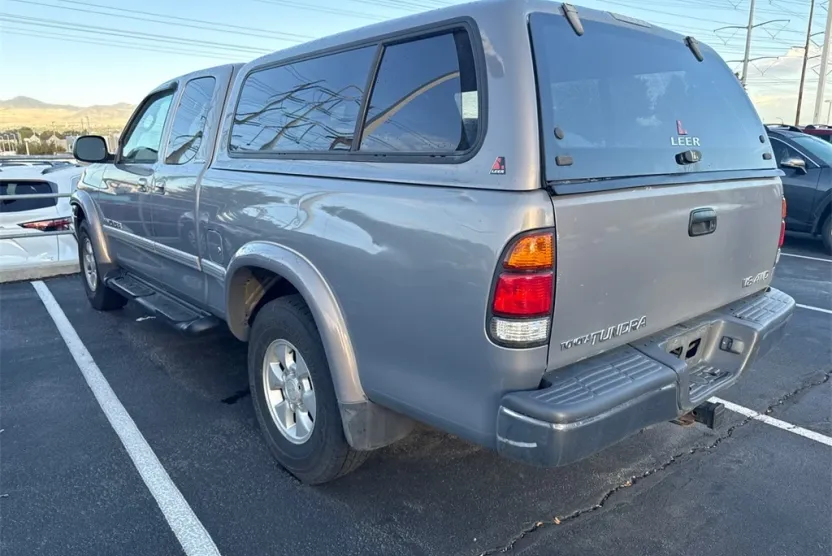 2000 Toyota Tundra Limited photo 1
