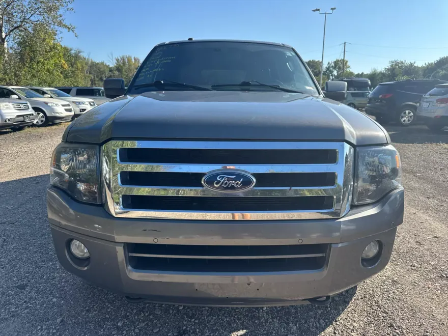 2013 Ford Expedition EL Limited photo 1