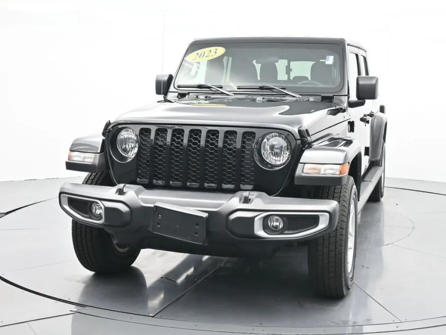 2023 Jeep Gladiator Sport photo 1