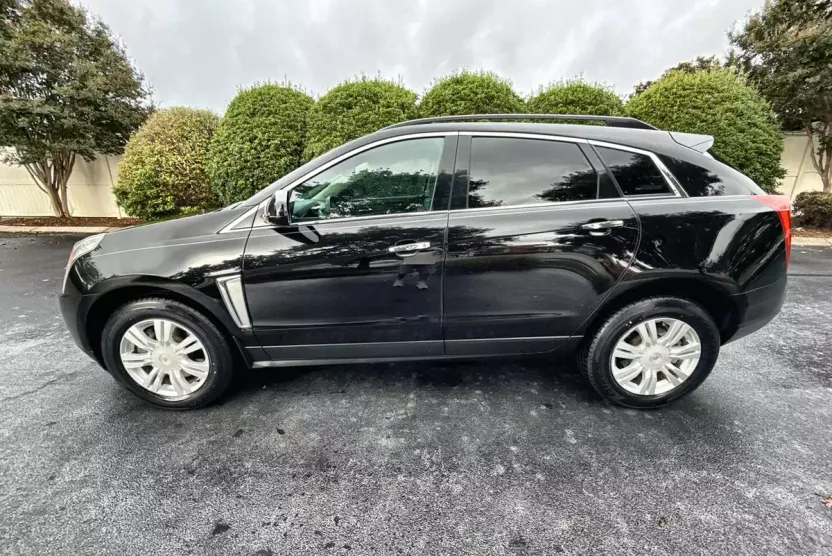 2015 Cadillac SRX photo 1