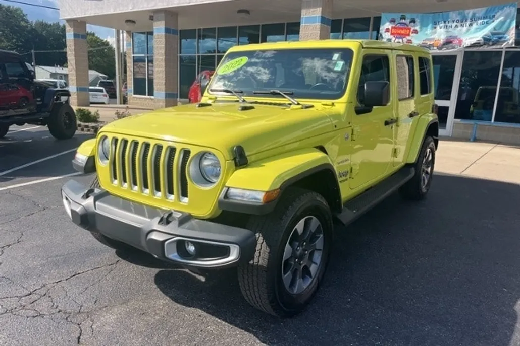 2022 Jeep Wrangler Unlimited Sahara photo 1