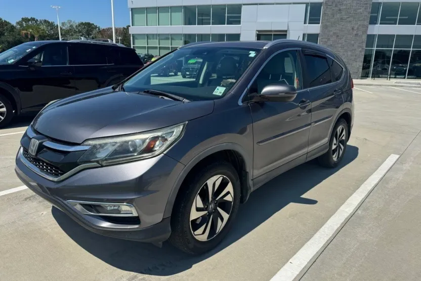 2015 Honda CR-V Touring photo 1