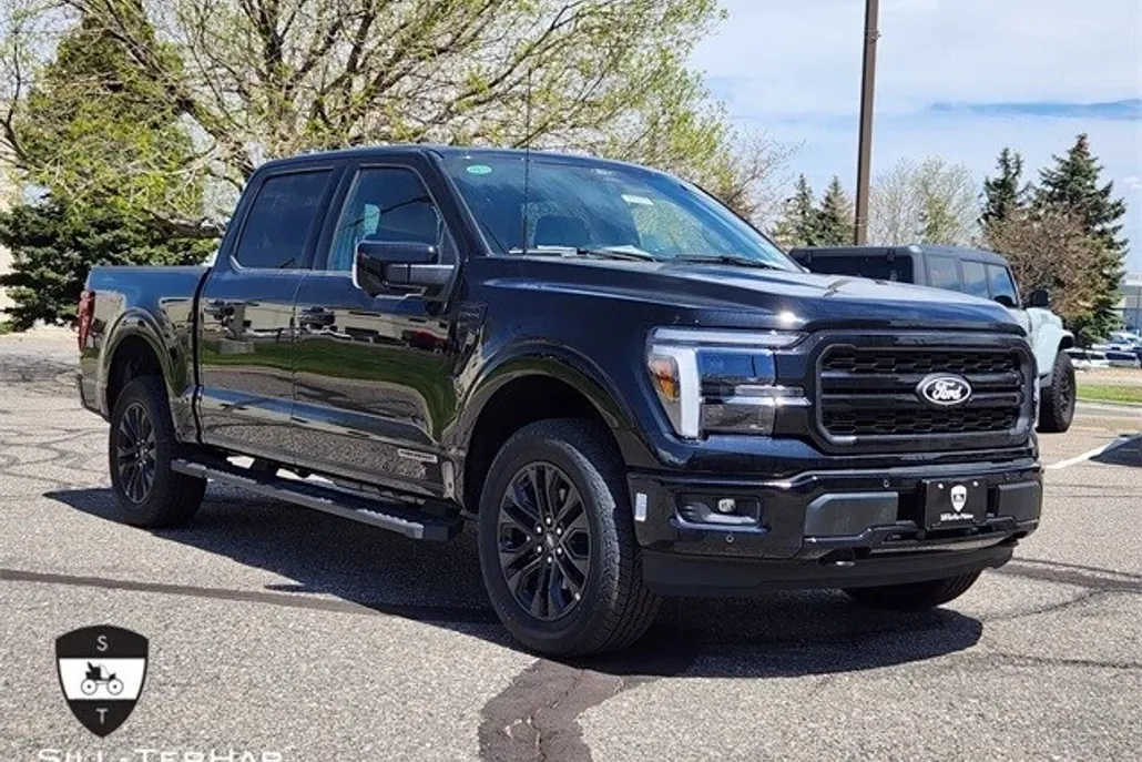 2025 Ford F-150 Lariat photo 1