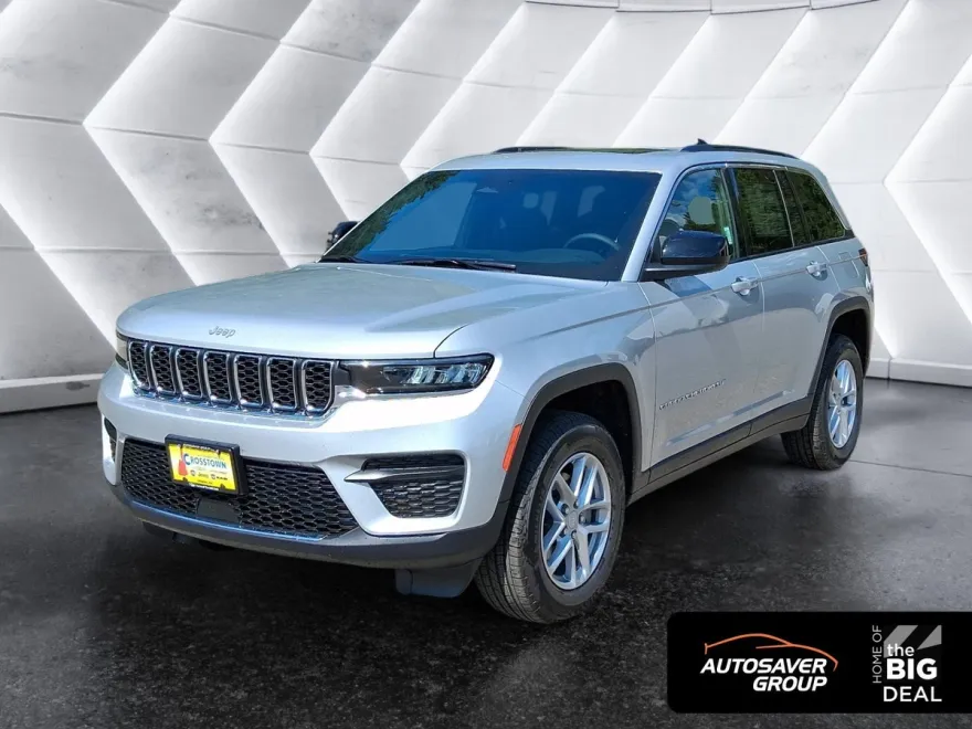 2025 Jeep Grand Cherokee Laredo X photo 1