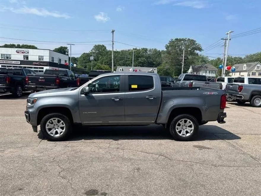 2022 Chevrolet Colorado LT photo 1