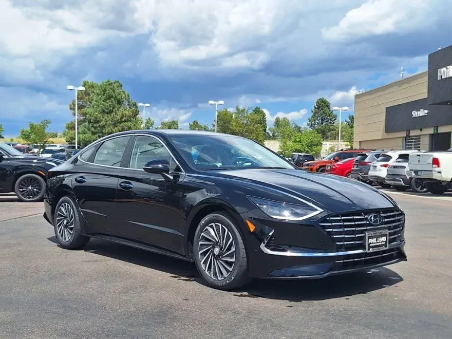 2023 Hyundai Sonata Hybrid SEL photo 1