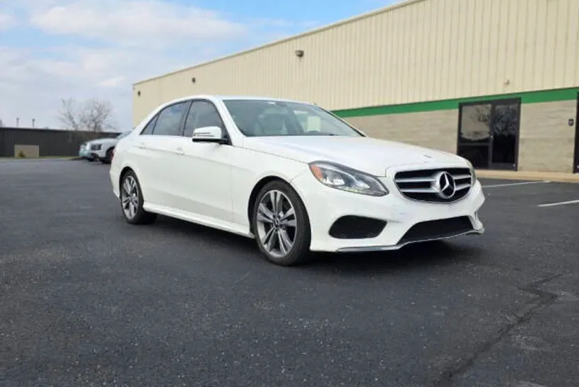 2014 Mercedes Benz E 350 Sport photo 1
