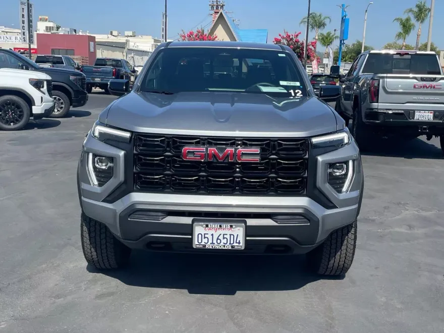 2025 Gmc Canyon Elevation photo 1