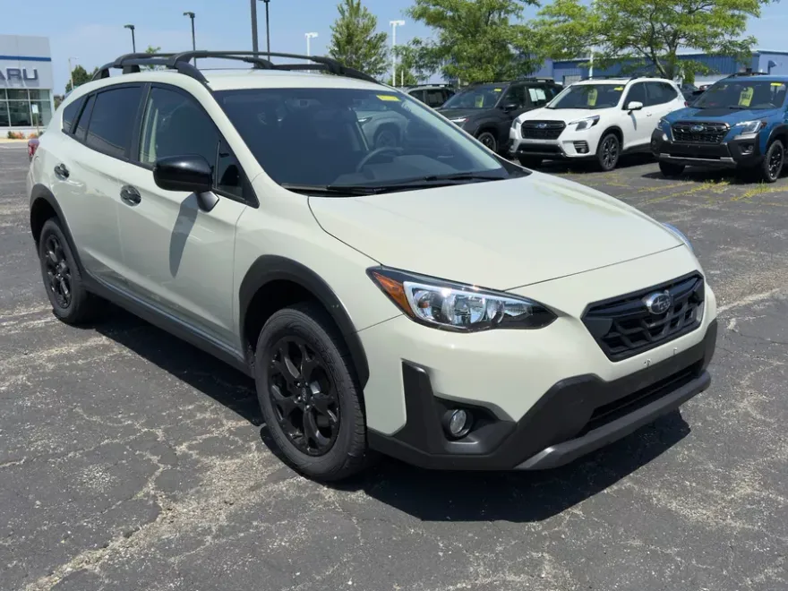 2023 Subaru Crosstrek Premium photo 1