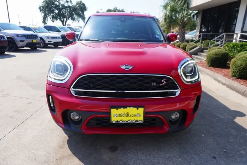 2024 Mini Cooper Signature photo 1