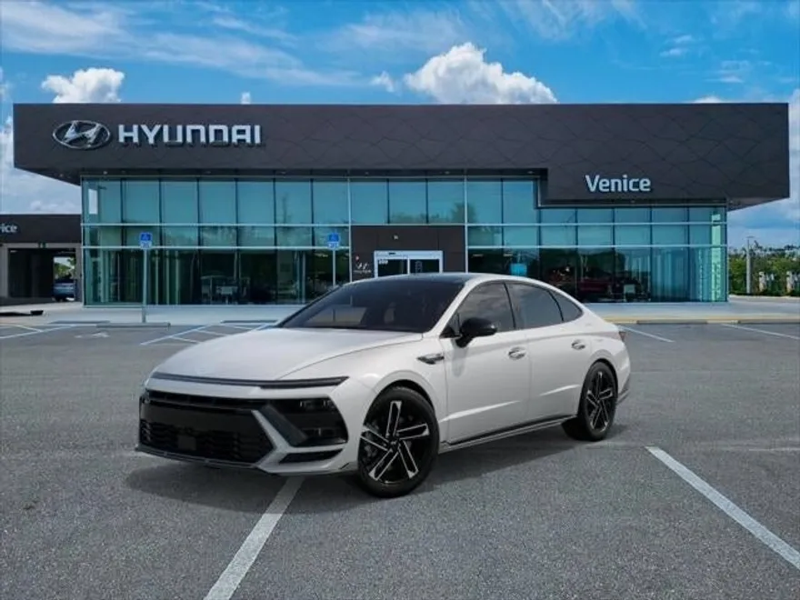 2025 Hyundai Sonata N Line photo 1