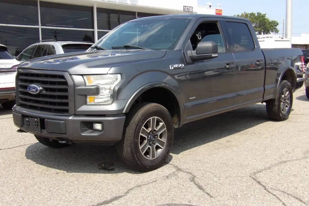 2017 Ford F-150 XLT photo 1
