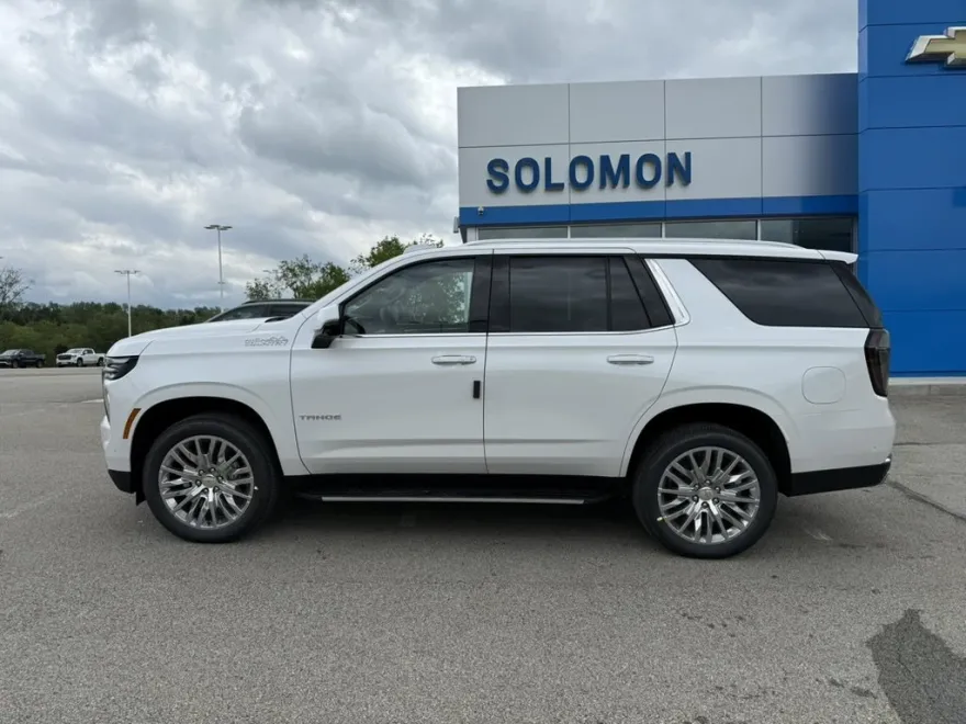 2025 Chevrolet Tahoe High Country photo 1