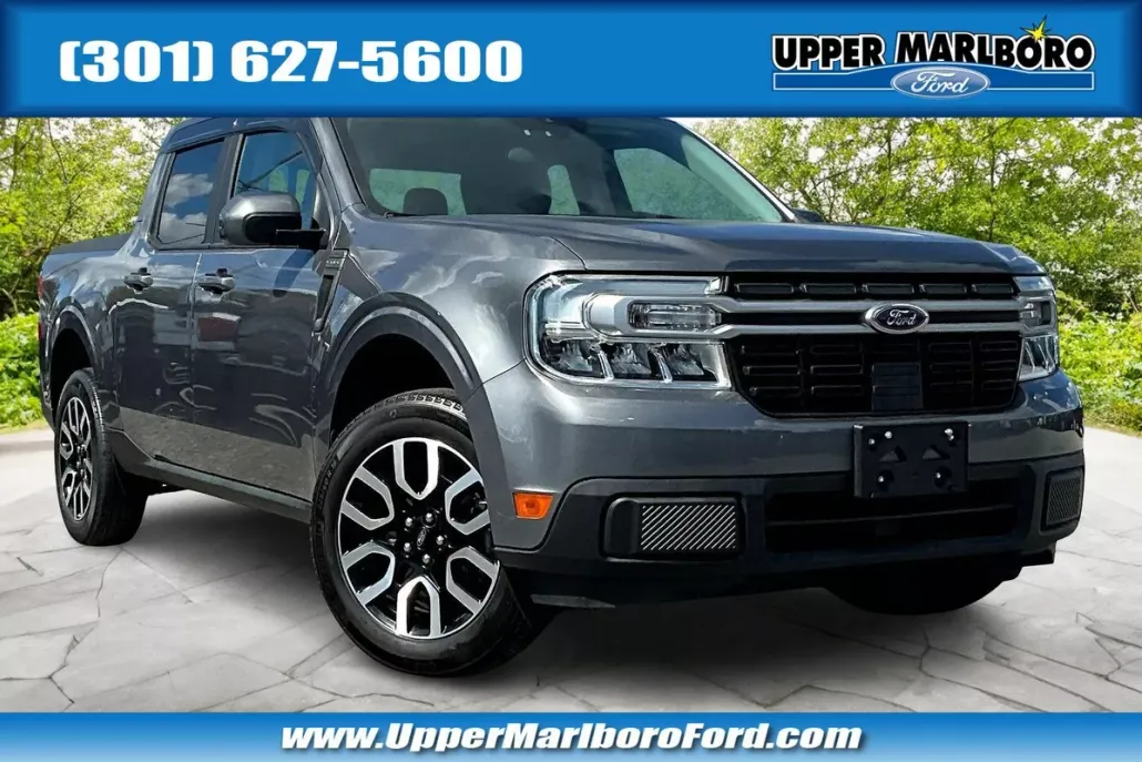 2022 Ford Maverick Lariat photo 1