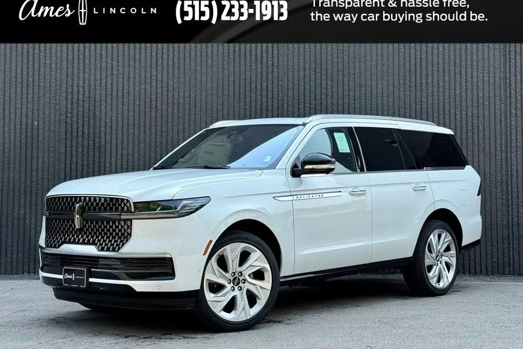 2025 Lincoln Navigator Reserve photo 1