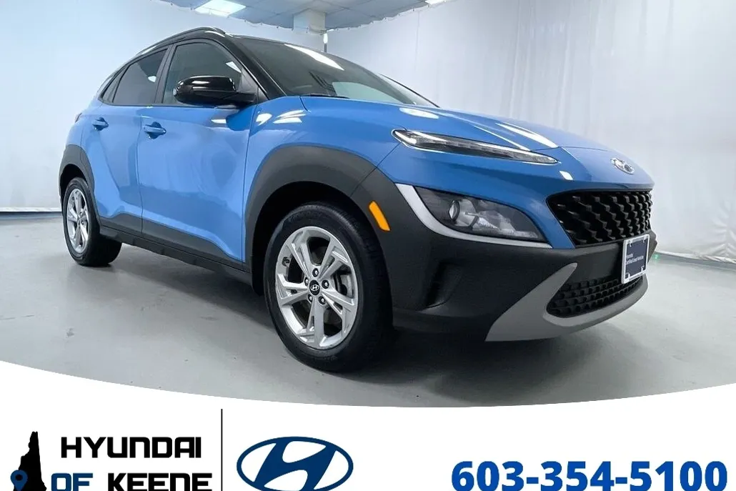 2022 Hyundai Kona SEL photo 1