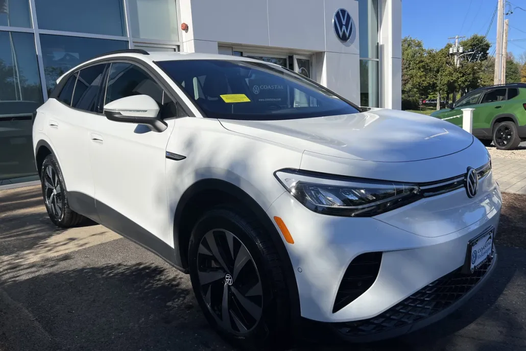 2023 Volkswagen ID.4 Pro photo 1