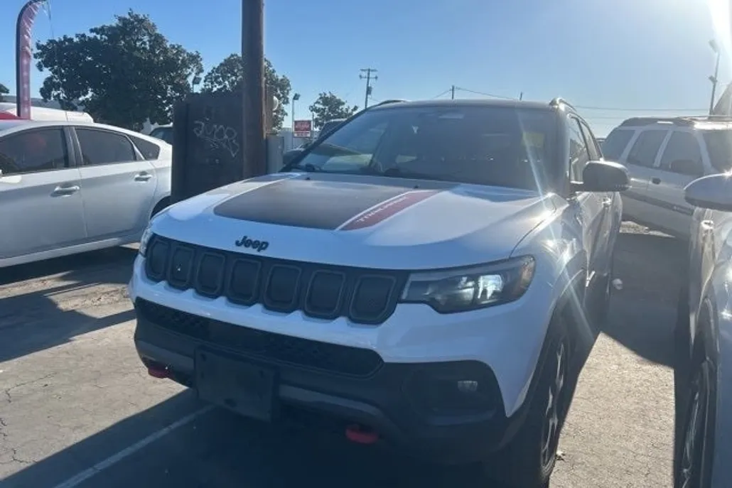 2022 Jeep Compass Trailhawk photo 1