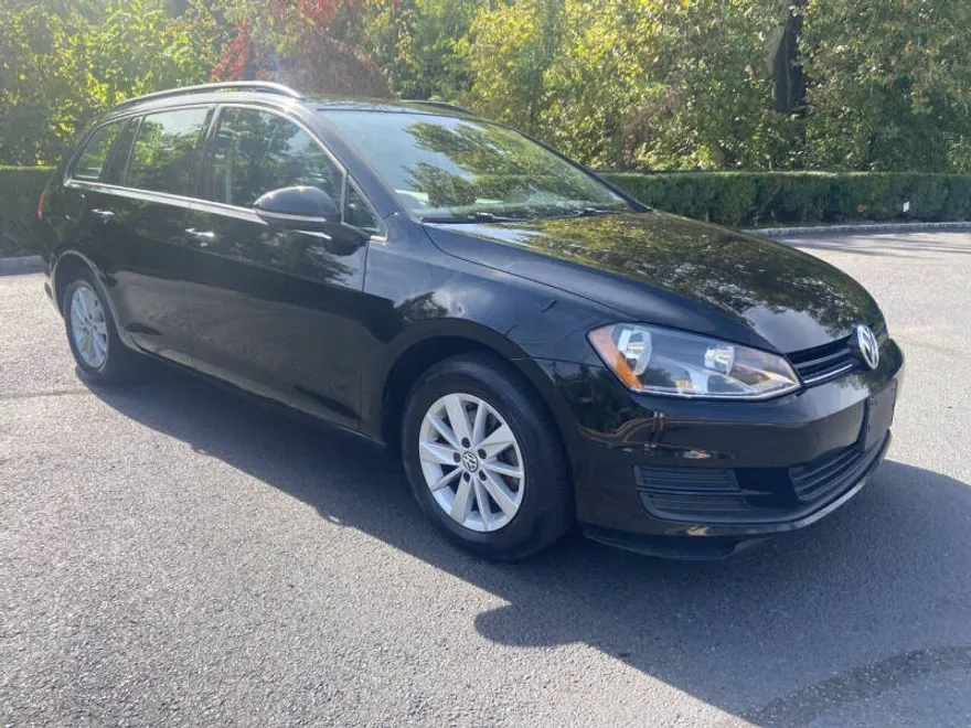 2015 Volkswagen Golf SportWagen TSI S photo 1