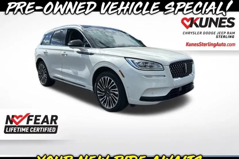 2022 Lincoln Corsair Grand Touring photo 1
