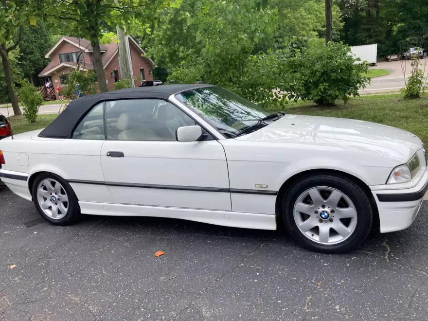 1997 Bmw 328iC 3-Series photo 1