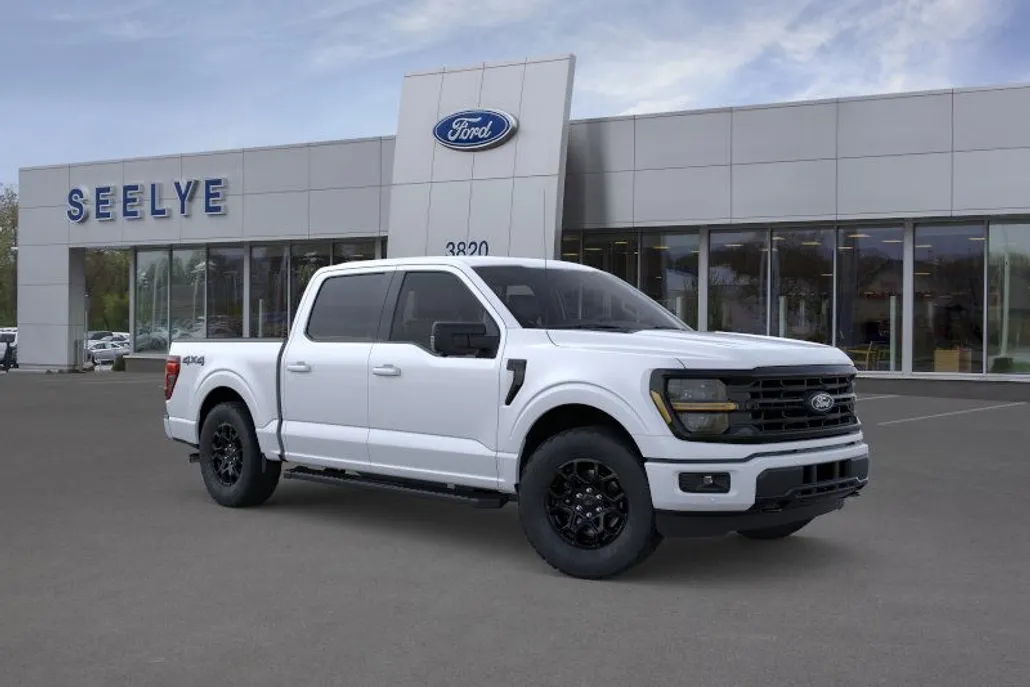 2025 Ford F-150 XLT photo 1