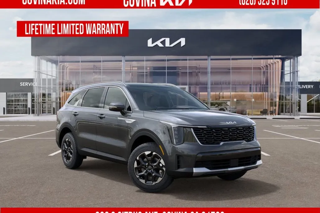 2024 Kia Sorento S photo 1