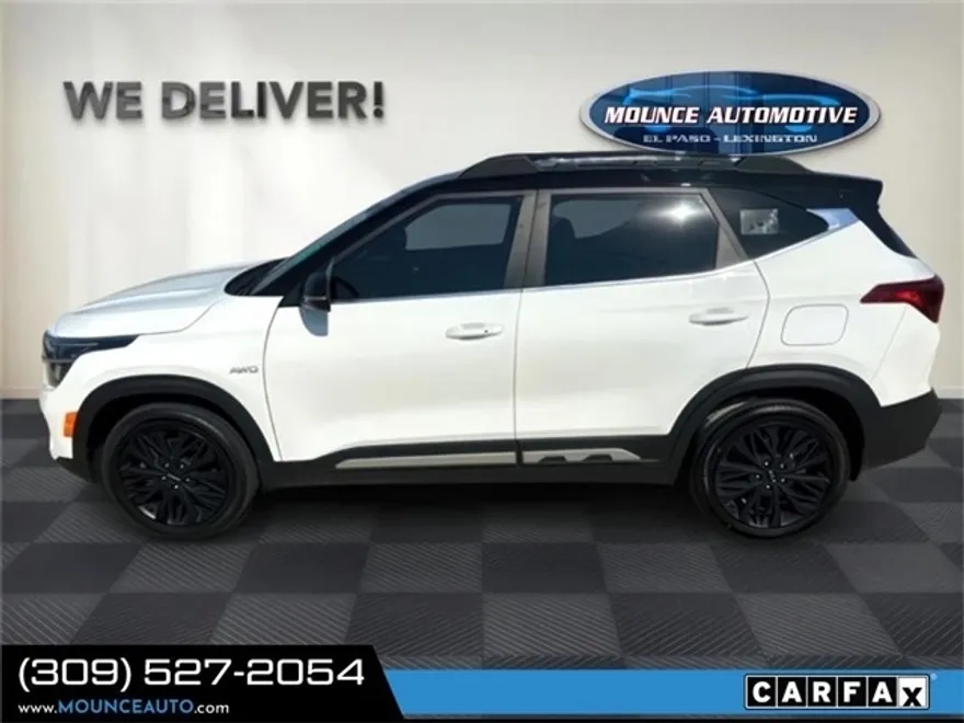 2023 Kia Seltos Nightfall Edition photo 1