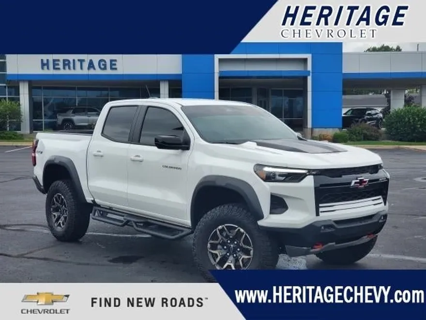 2024 Chevrolet Colorado ZR2 photo 1