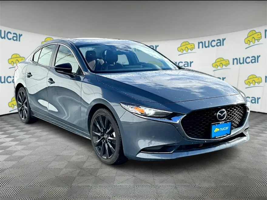 2023 Mazda Mazda3 2.5 s Carbon photo 1