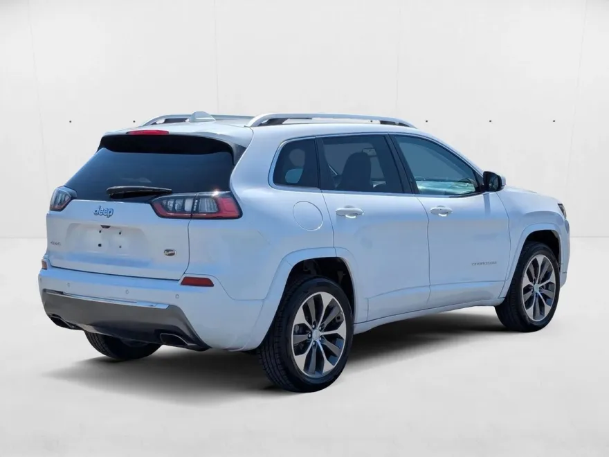 2019 Jeep Cherokee Overland photo 1