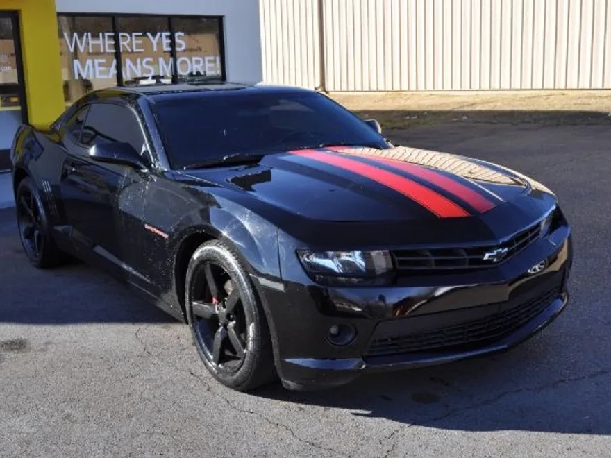 2015 Chevrolet Camaro 1LT Coupe photo 1