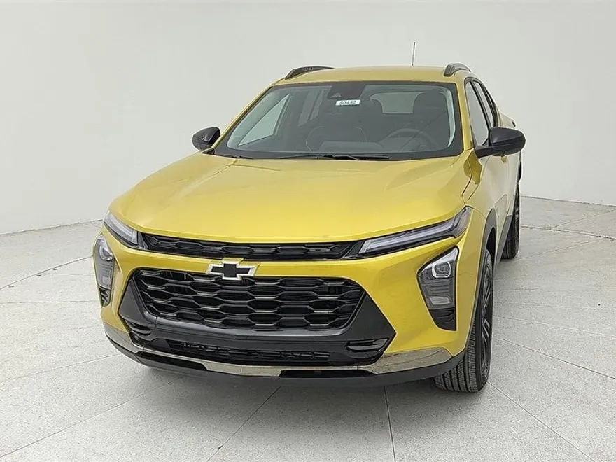 2025 Chevrolet Trax photo 1