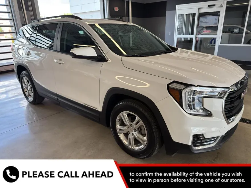 2022 Gmc Terrain SLE photo 1