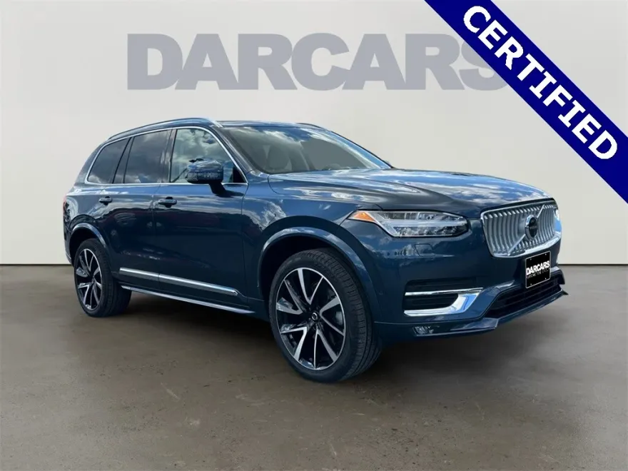 2025 Volvo XC90 B5 Plus photo 1