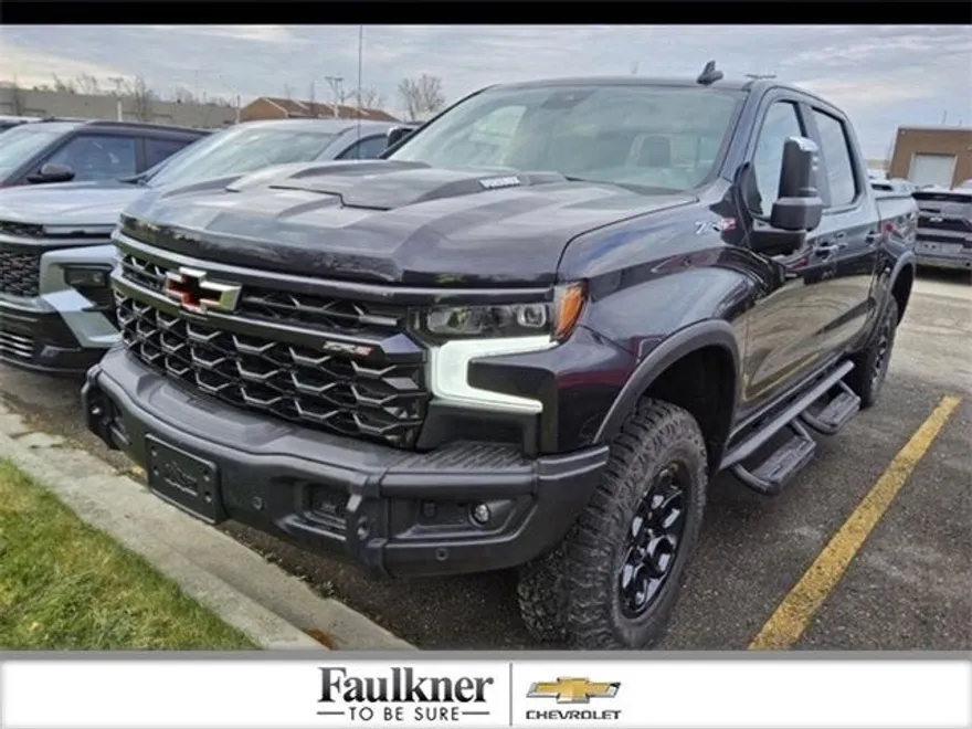 2024 Chevrolet Silverado 1500 ZR2 photo 1