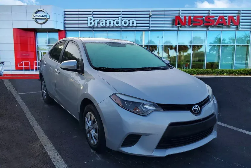 2016 Toyota Corolla L photo 1