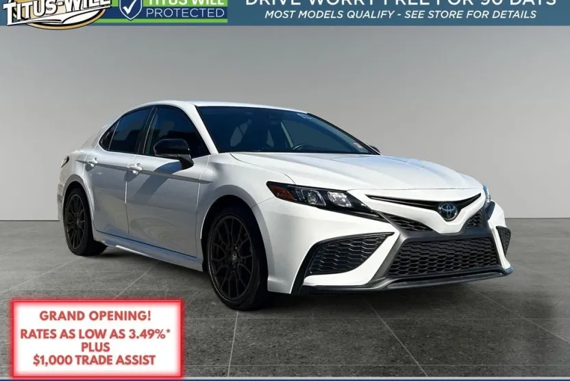 2023 Toyota Camry SE Nightshade Edition photo 1