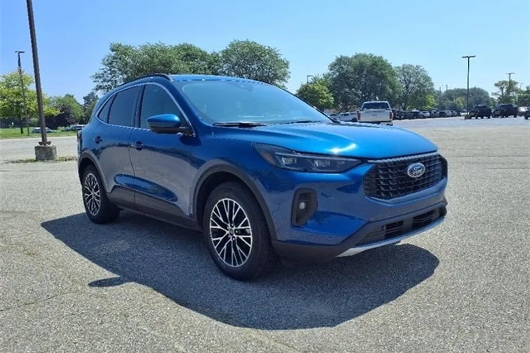 2023 Ford Escape Plug-In Hybrid Base photo 1