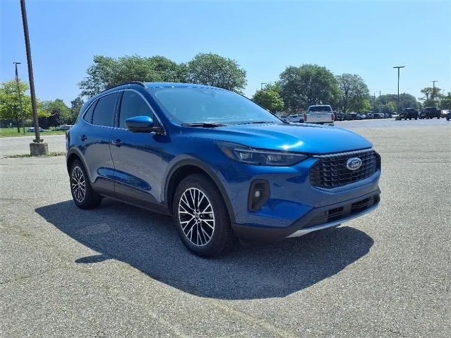 2023 Ford Escape Plug-In Hybrid Base photo 1