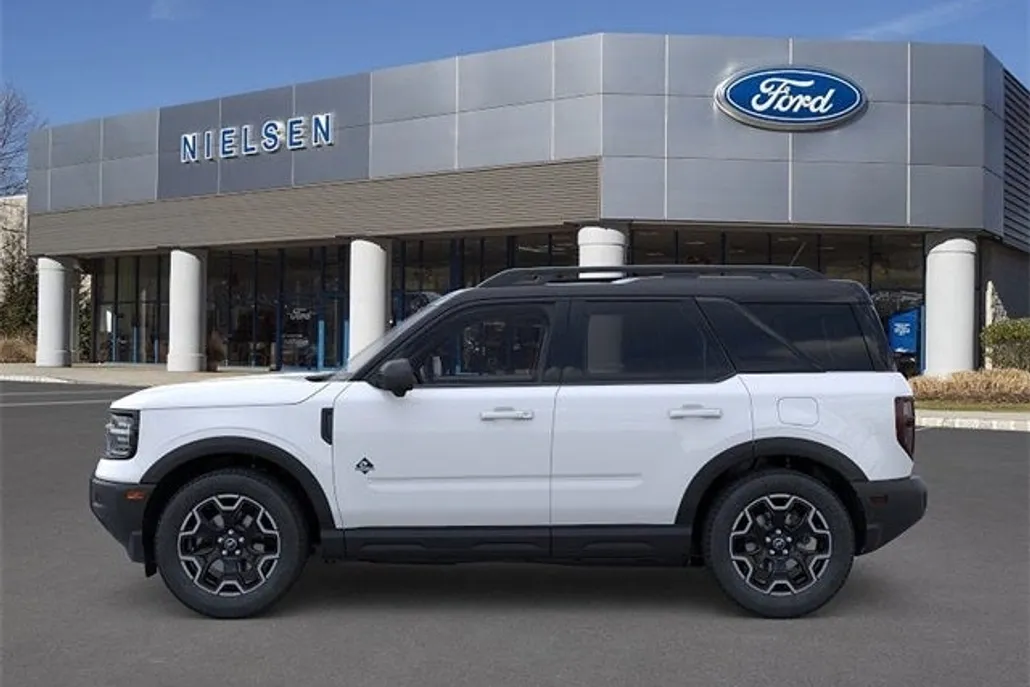 2025 Ford Bronco Sport Outer Banks photo 1