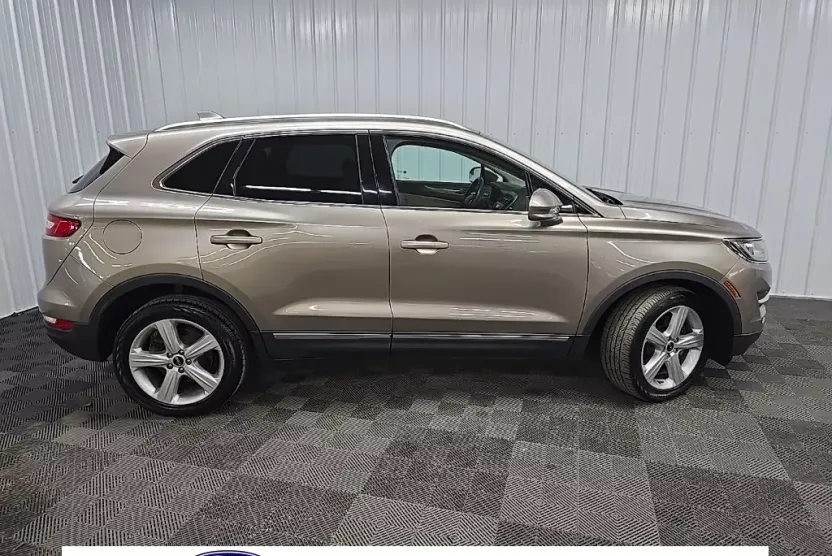 2018 Lincoln MKC Premiere photo 1